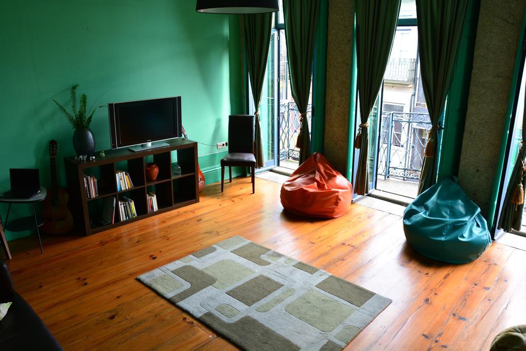 Alma Porto Hostel ภายนอก รูปภาพ