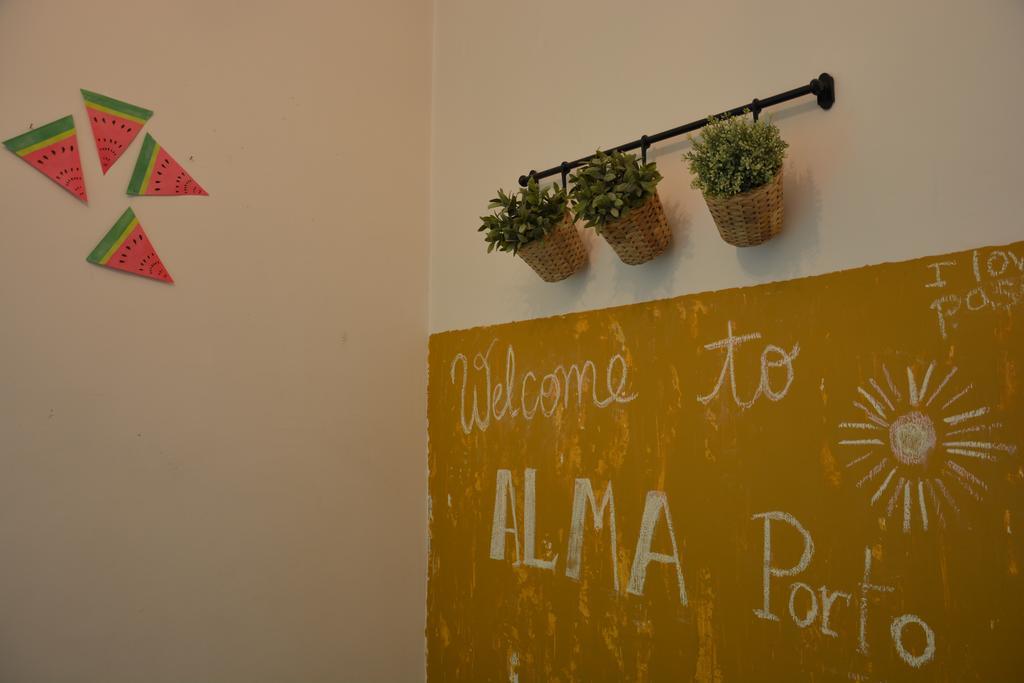 Alma Porto Hostel ภายนอก รูปภาพ